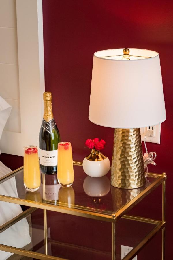 The Port Of Prescott Boutique Hotel Ngoại thất bức ảnh
